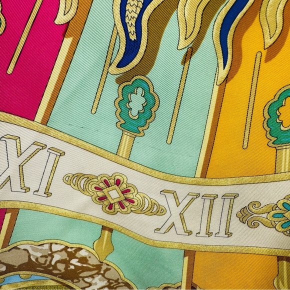 J. McLaughlin Multi Color Roman Numeral Sun 100% Silk Scarf 35.5 x 35” - Picture 7 of 10